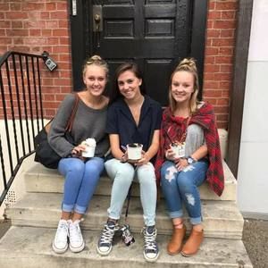 Meet your Posher, Grace